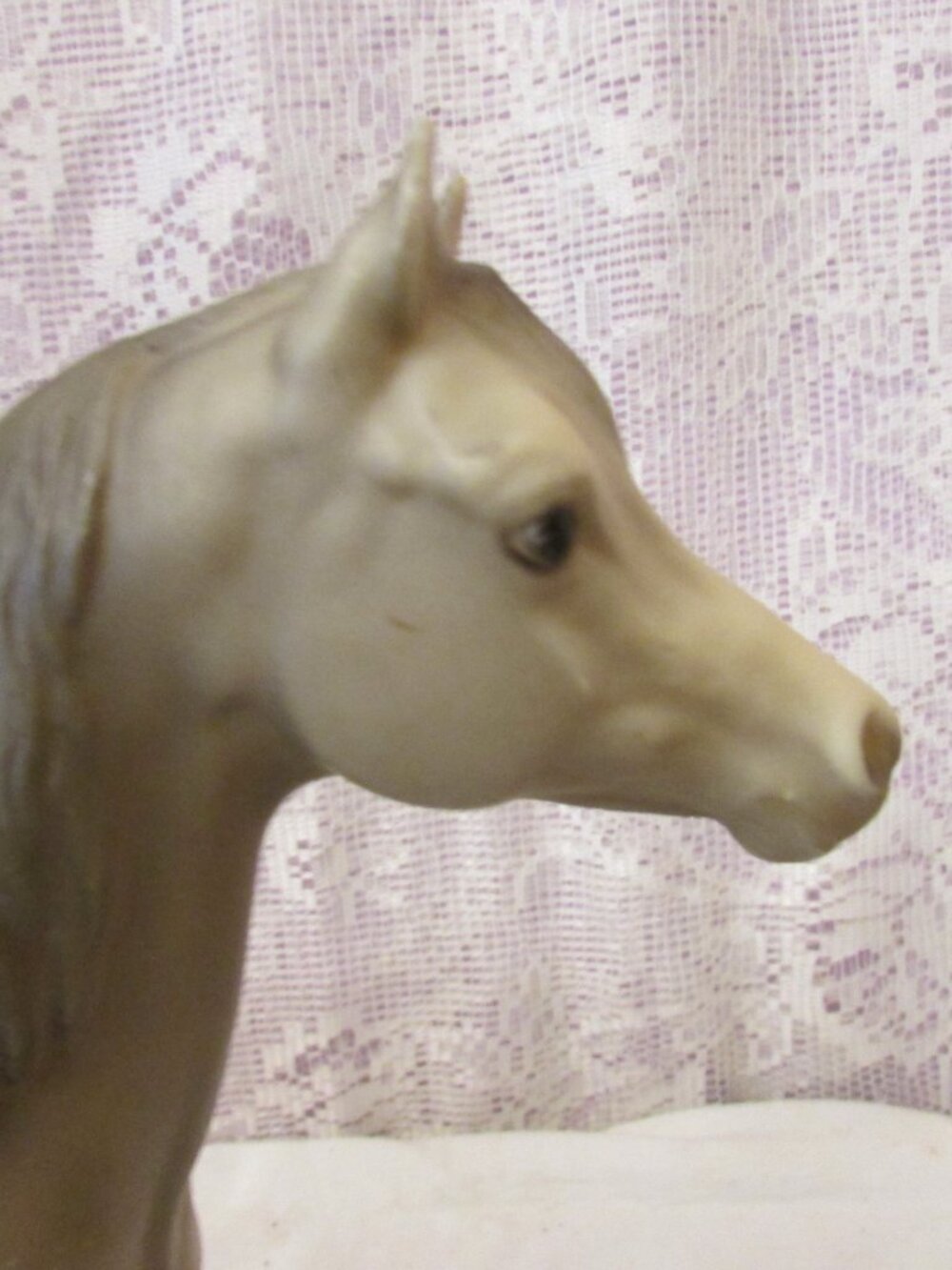 Breyer Proud Arabian Mare Horse Signed by Peter Stone in 1987 - Picture 15 of 15